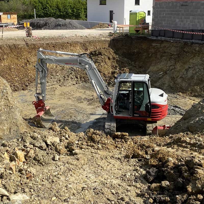 bagger-grube-pixel